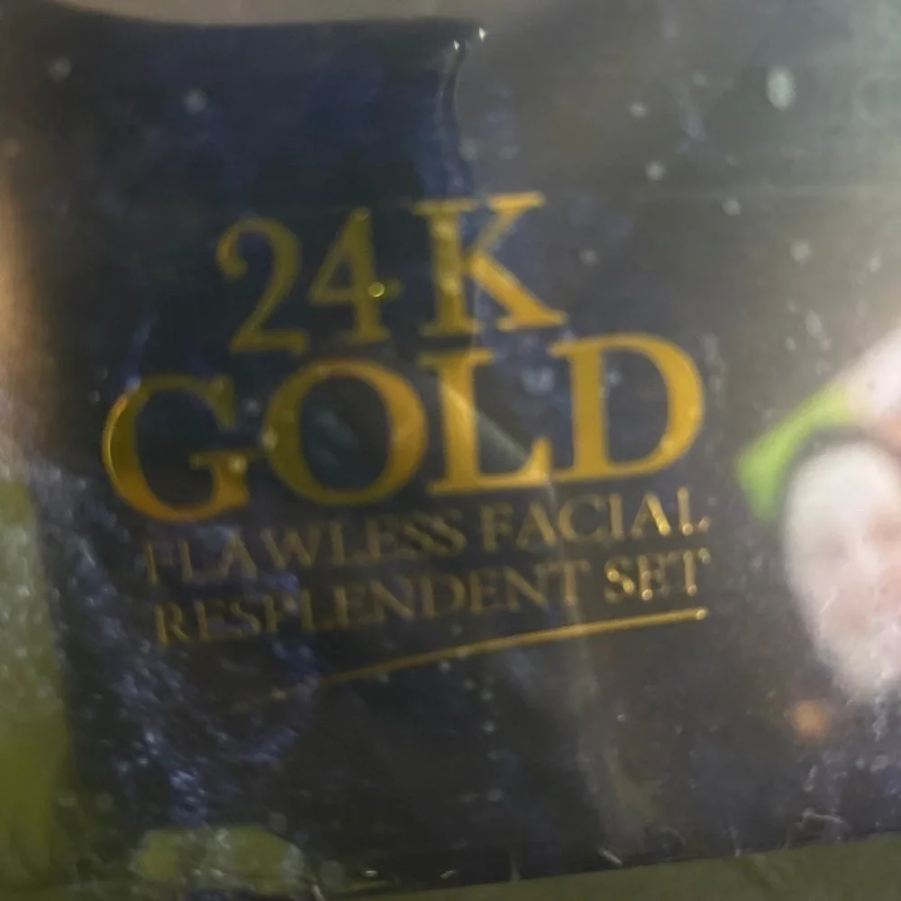 Prédiré 24K Gold Flawless Facial Resplendent Anti-Aging Skincare Set - SEALED!